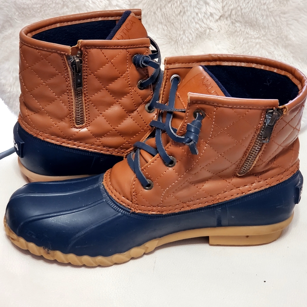Nautica Waterproof Ankle Side Zip Boots
